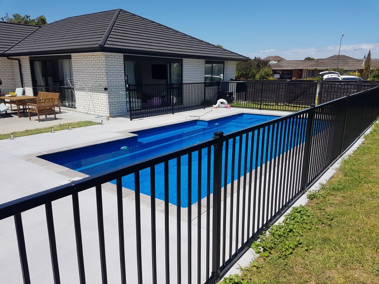 Blue Night fibreglass pool