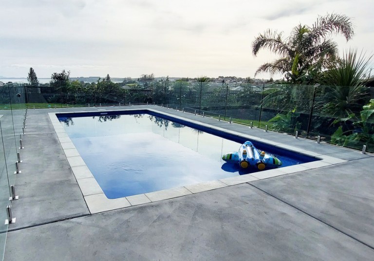 Blue Night fibreglass pool