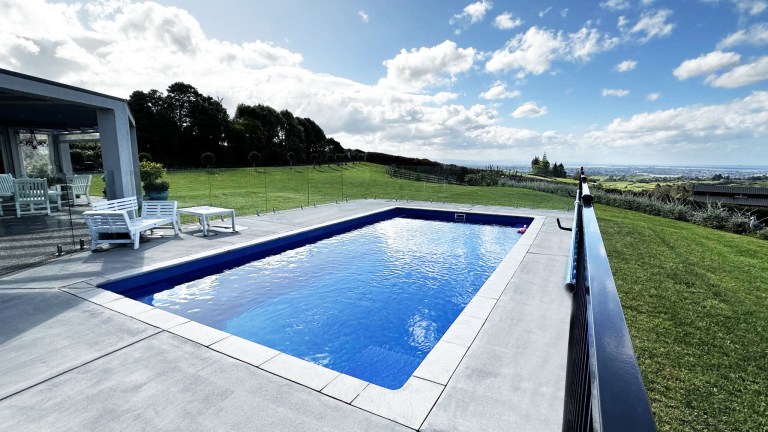 Blue Night fibreglass pool