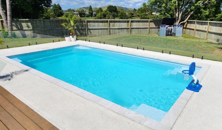White Knight fibreglass pool