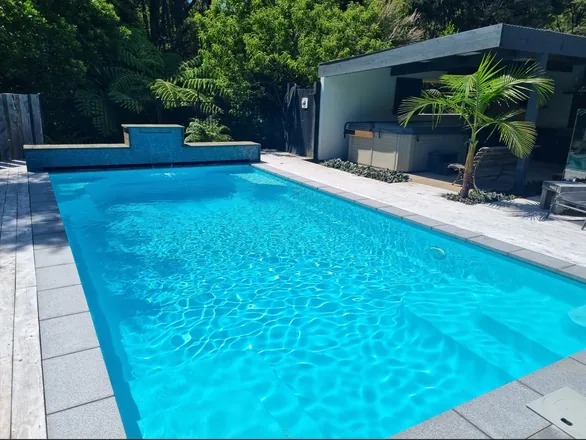 Bayside 8m x 4m fibreglass pool project with paved surround